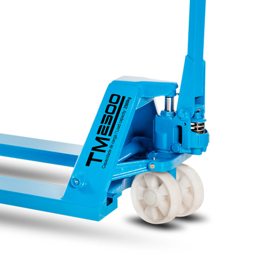 Transpalete hidráulico garfo largo 2.500 kg 680 x 1150 mm - TM2500RT-N Transpalete hidráulico garfo largo 2.500 kg 680 x 1150 mm - TM2500RT-N