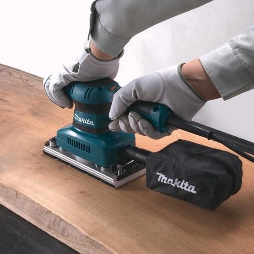 Lixadeira orbital 190 watts 11.000 oscila��es por minuto - BO3711  110V