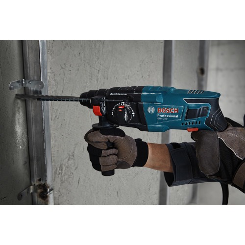 Martelete Perfurador e Rompedor 720W 2 joules SDS Plus com maleta - GBH 220 110V Martelete Perfurador e Rompedor 720W 2 joules SDS Plus com maleta - GBH 220 110V