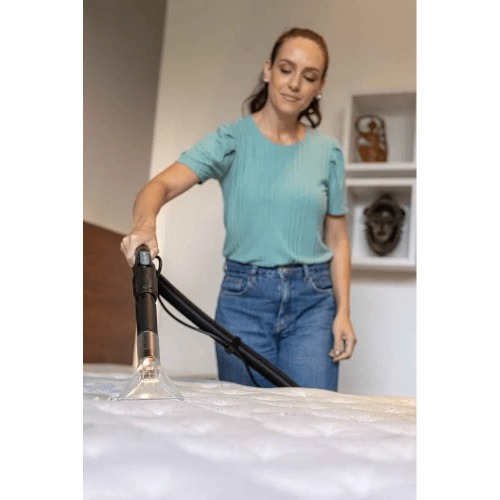 Extratora de carpetes e aspirador 15 Litros 1600 watts - Puzzi 4/15 220V Extratora de carpetes e aspirador 15 Litros 1600 watts - Puzzi 4/15 220V