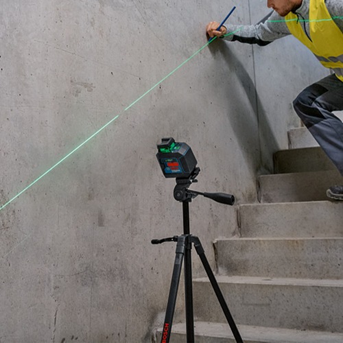 Nível a laser com 2 linhas verdes 360° alcance 10 metros - GLL 2-20 G Nível a laser com 2 linhas verdes 360° alcance 10 metros - GLL 2-20 G