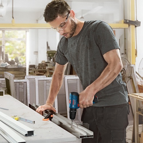 Combo Furadeira Parafusadeira de impacto GSB 120-LI + Chave de impacto GDR 120-LI 110V/220V Combo Furadeira Parafusadeira de impacto GSB 120-LI + Chave de impacto GDR 120-LI 110V/220V