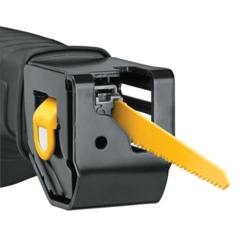 Serra sabre 1.000 watts com velocidade variável - DW304PK 220V Serra sabre 1.000 watts com velocidade variável - DW304PK 220V
