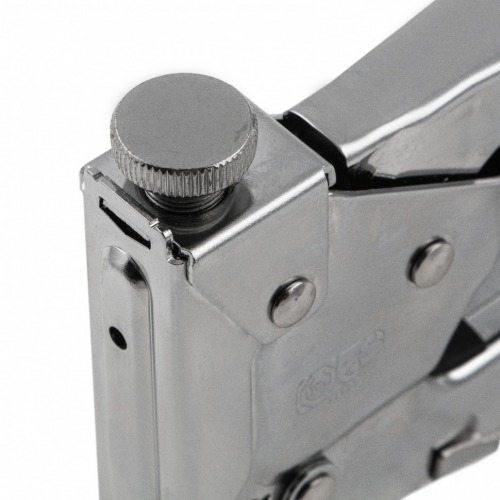 Grampeador manual em chapa de a�o capacidade de 4 a 14 mm