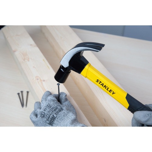 Martelo unha 27 mm com cabo fibra de vidro - Stanley Martelo unha 27 mm com cabo fibra de vidro - Stanley