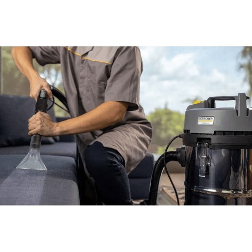 Extratora de carpetes e aspirador 30 Litros 1700 watts - Puzzi 4/30 110V Extratora de carpetes e aspirador 30 Litros 1700 watts - Puzzi 4/30 110V