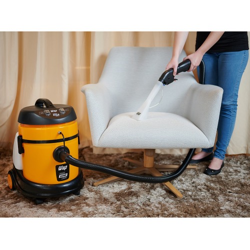 Extratora de carpete e Aspirador 20 litros 1.600 watts - Home Cleaner 220V Extratora de carpete e Aspirador 20 litros 1.600 watts - Home Cleaner 220V