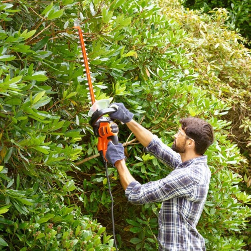 Aparador de cerca viva el�trico 500 watts 560 mm - BEHTS401  220V