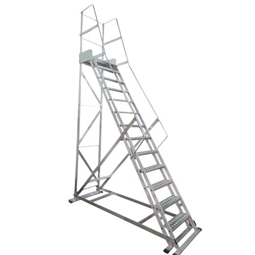 Escada plataforma de alumínio 3.25 m c/ 12 degraus + patamar Escada plataforma de alumínio 3.25 m c/ 12 degraus + patamar