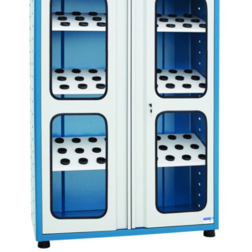 Arm�rio com capacidade para 108 cones porta vidro