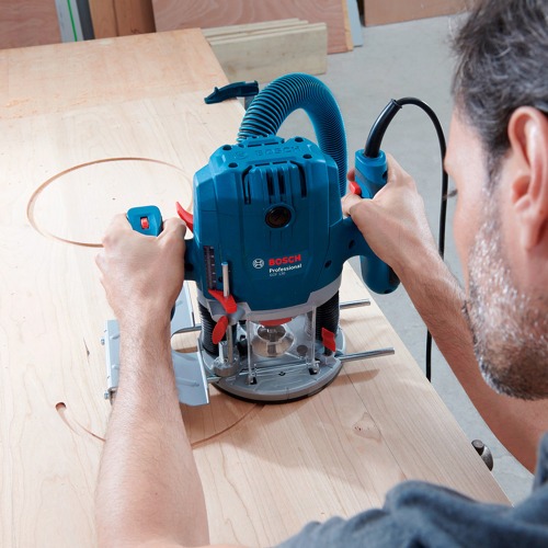 Tupia de coluna 1.300 watts pinça de 6mm/ 1/4 Tupia de coluna 1.300 watts pinça de 6mm/ 1/4