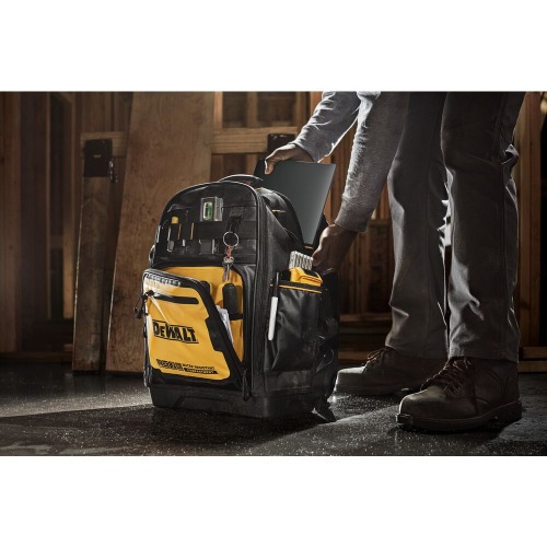 Mochila para ferramentas 500 x 380 x 210mm - DWST560102 Mochila para ferramentas 500 x 380 x 210mm - DWST560102