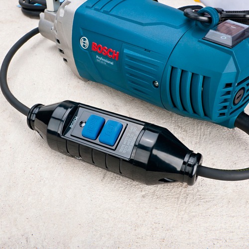 Motor vibratório portátil para concreto 2.200W - GVC 22EX 220V Motor vibratório portátil para concreto 2.200W - GVC 22EX 220V