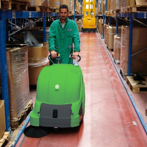 Varredeira de piso a bateria com sucção - 712ET 220V Varredeira de piso a bateria com sucção - 712ET 220V