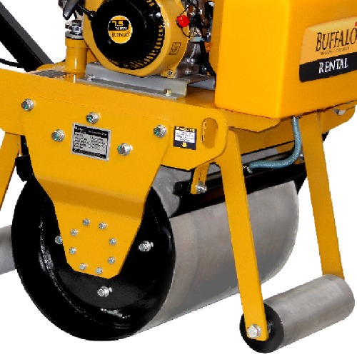 Rolo compactador vibratório liso a gasolina 7,5 hp - BF 325 Rolo compactador vibratório liso a gasolina 7,5 hp - BF 325