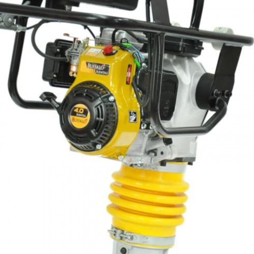 Compactador de solo tipo sapo a gasolina 340 x 285 mm 4 hp 4 tempos - BFG 70B Compactador de solo tipo sapo a gasolina 340 x 285 mm 4 hp 4 tempos - BFG 70B