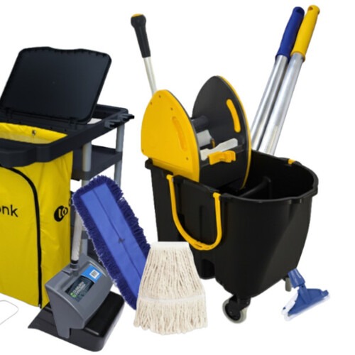 Kit para limpeza profissional preto e amarelo com 10 peças - Titan Kit para limpeza profissional preto e amarelo com 10 peças - Titan