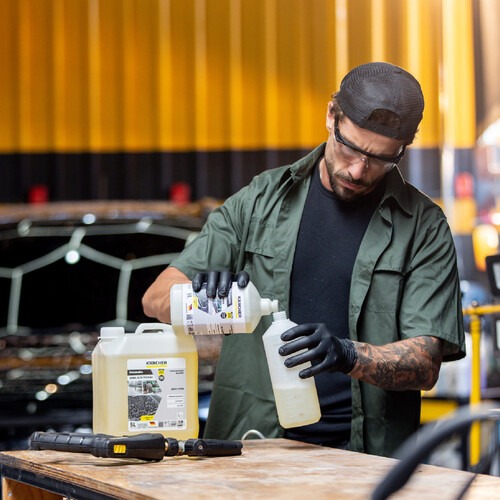 Detergente desincrustante profissional ultra concentrado 1 Litro - PressurePro RM 81