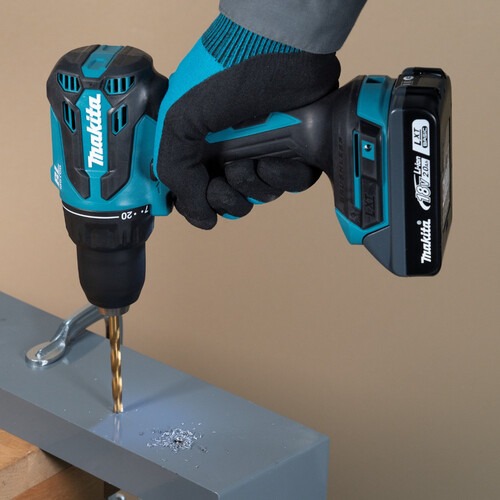 Furadeira Parafusadeira de impacto a bateria 1/2 Furadeira Parafusadeira de impacto a bateria 1/2