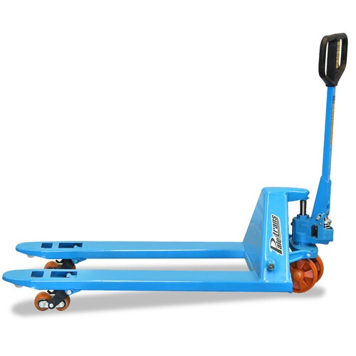 Transpalete hidráulico 3.000 kg 680 mm com rodas duplas de poliuretano - TM3000 RTP Transpalete hidráulico 3.000 kg 680 mm com rodas duplas de poliuretano - TM3000 RTP