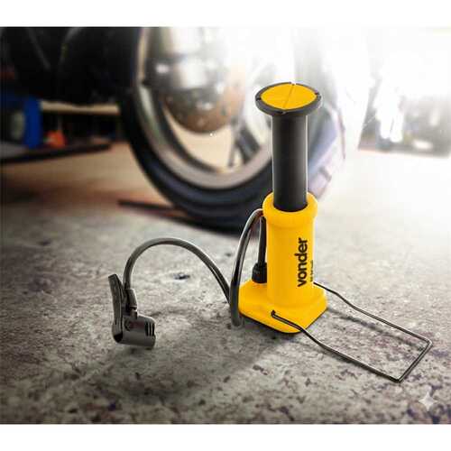 Bomba de ar para encher pneus com pedal