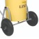 Carro para transporte de lixo com roda pneum�tica