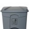 Lixeira pl�stica com pedal 35 litros